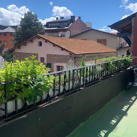 Ferienwohnung Atico Con Encanto En Bellver De Cerdanya Exterior foto