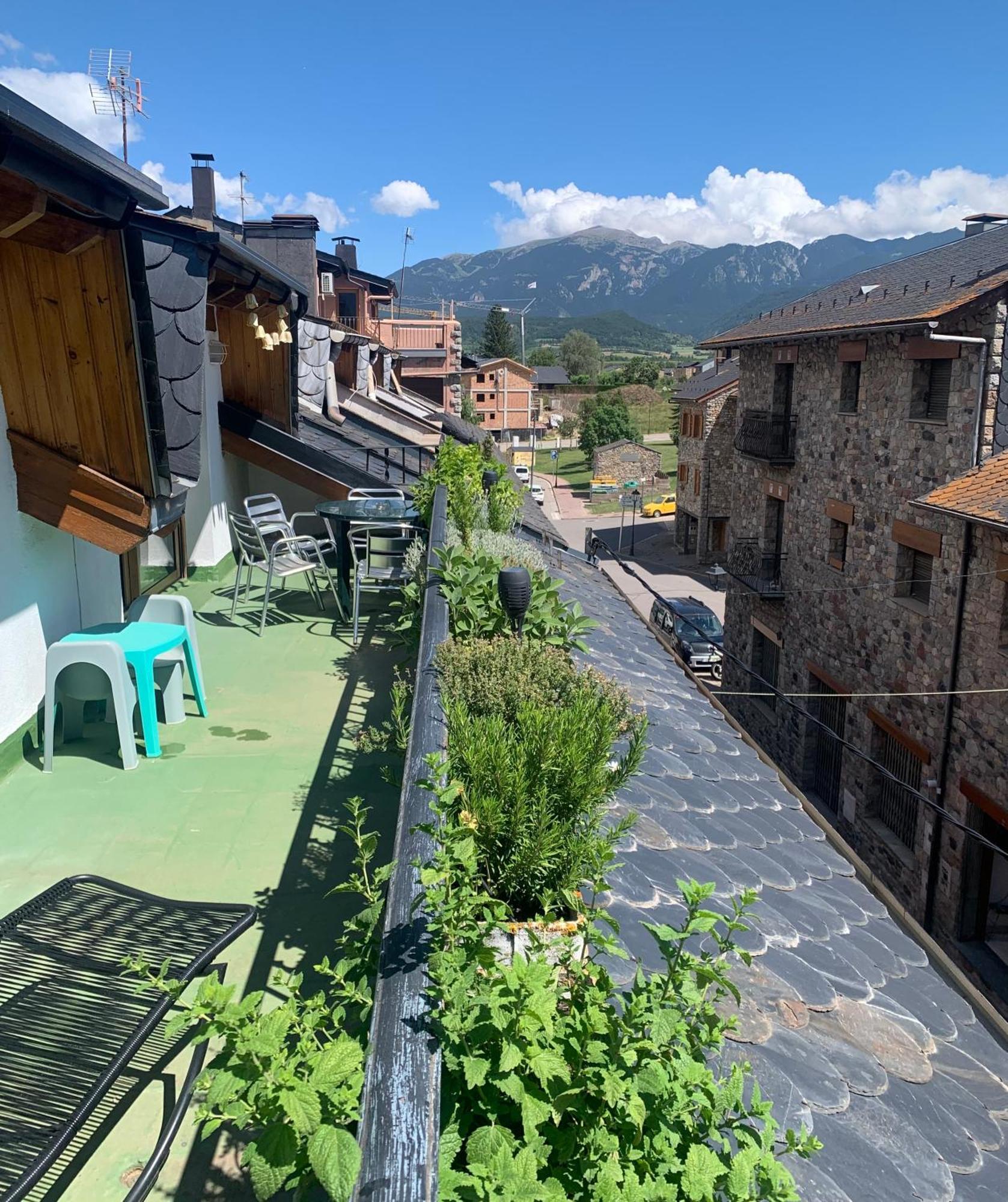 Ferienwohnung Atico Con Encanto En Bellver De Cerdanya Exterior foto
